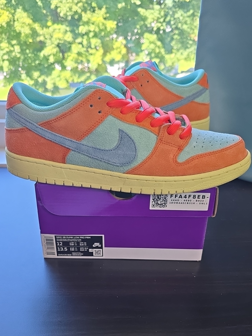 NIKE SB DUNK LOW MENS 12 ORANGE/NOISE AQUA EMERALD RISE
